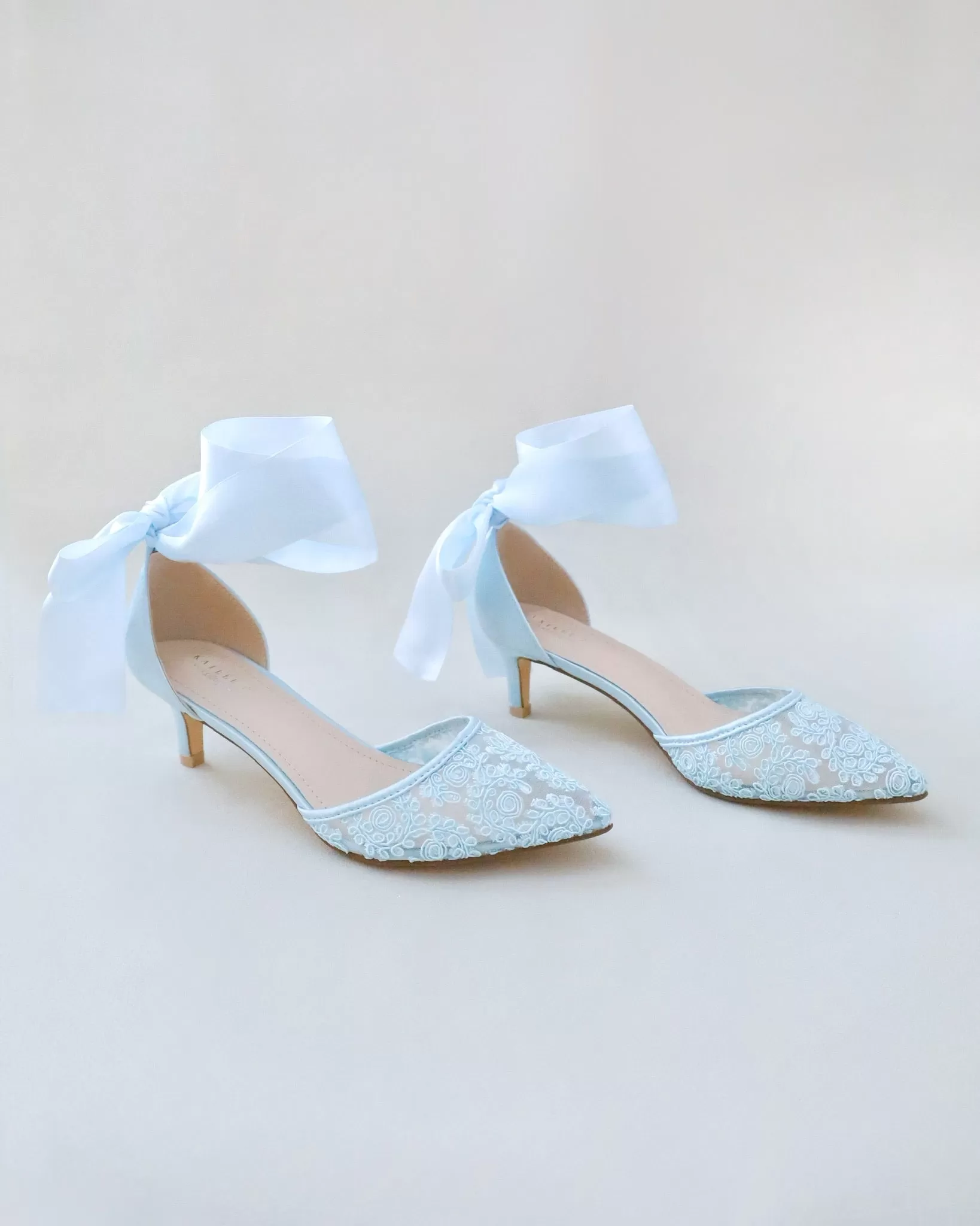 Crochet Lace Pointy Toe Wedding Low Heels with Wrapped Ankle Tie