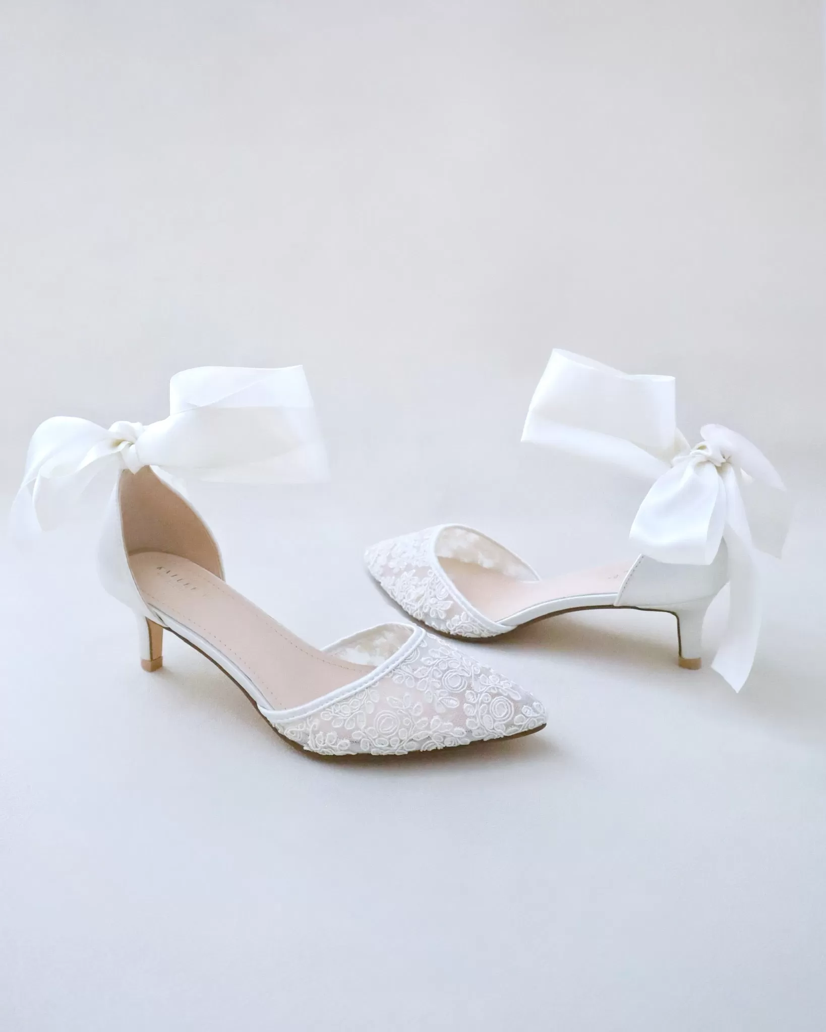 Crochet Lace Pointy Toe Wedding Low Heels with Wrapped Ankle Tie