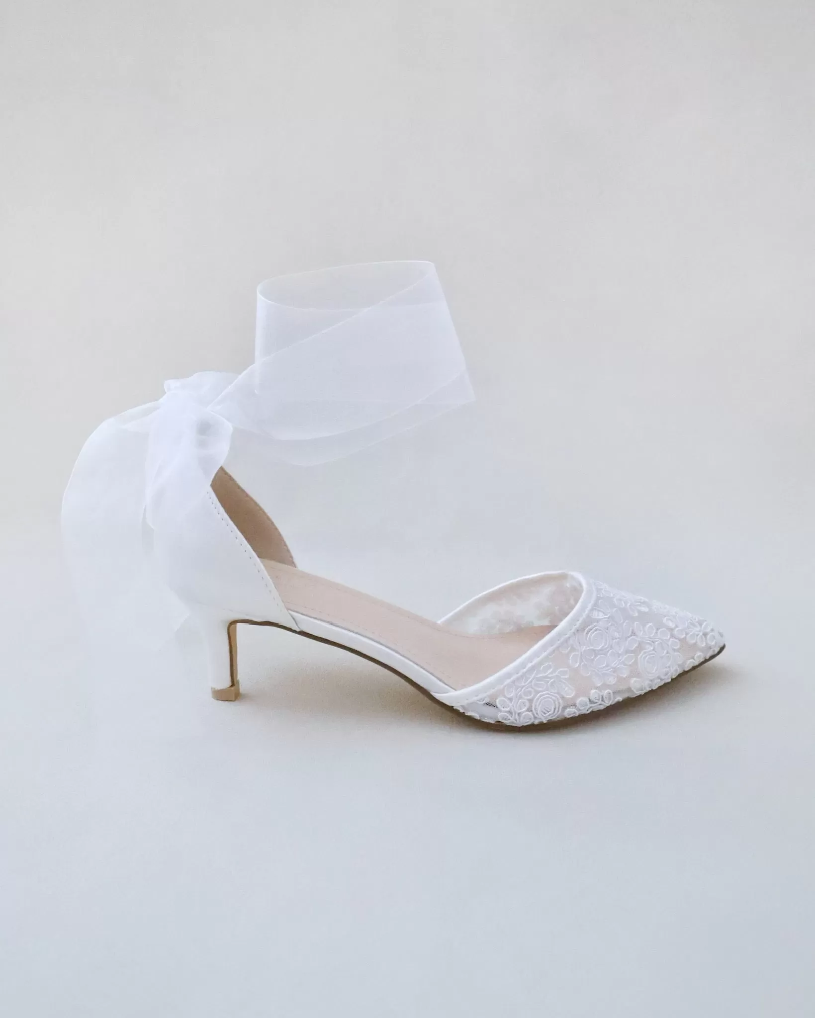 Crochet Lace Pointy Toe Wedding Low Heels with Wrapped Ankle Tie