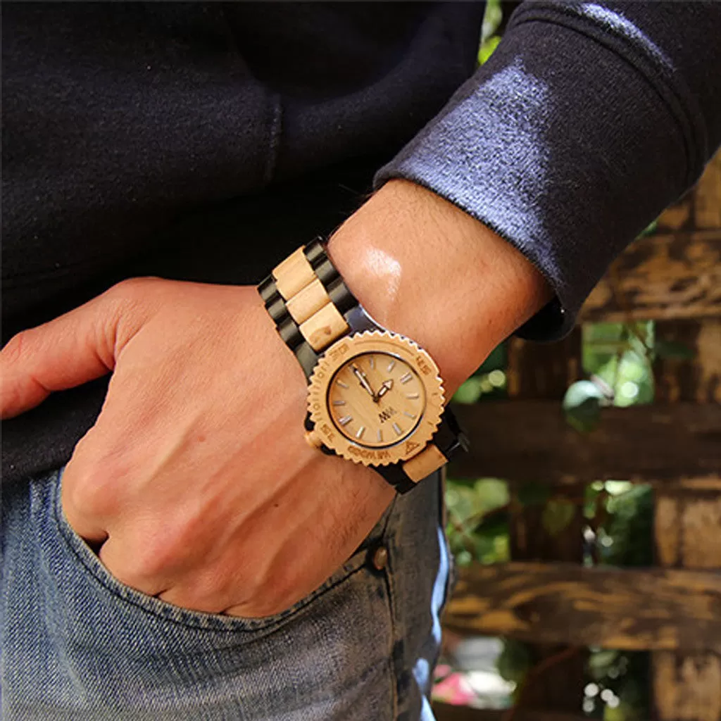 Date Wood Watch - Black/Beige