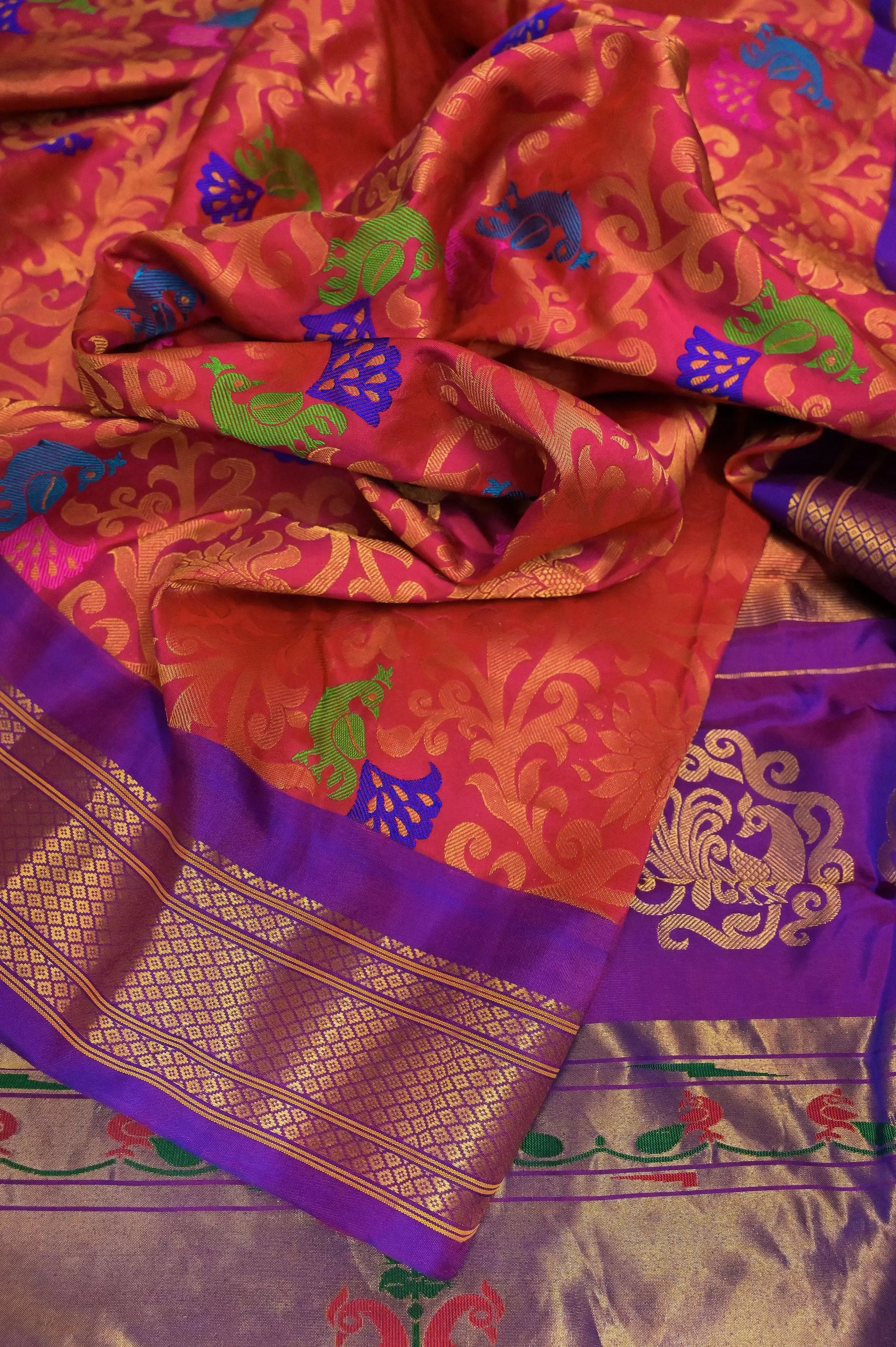 Dual Tone Orange and Magenta Color Pure Brocade Maharani Paithani with Allover Meenakari Work