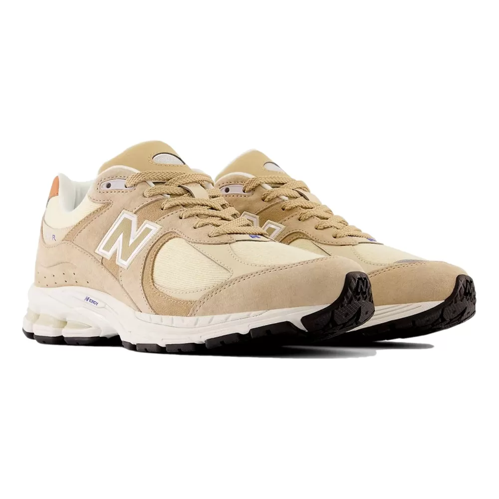 NEW BALANCE 2002R-BEIGE