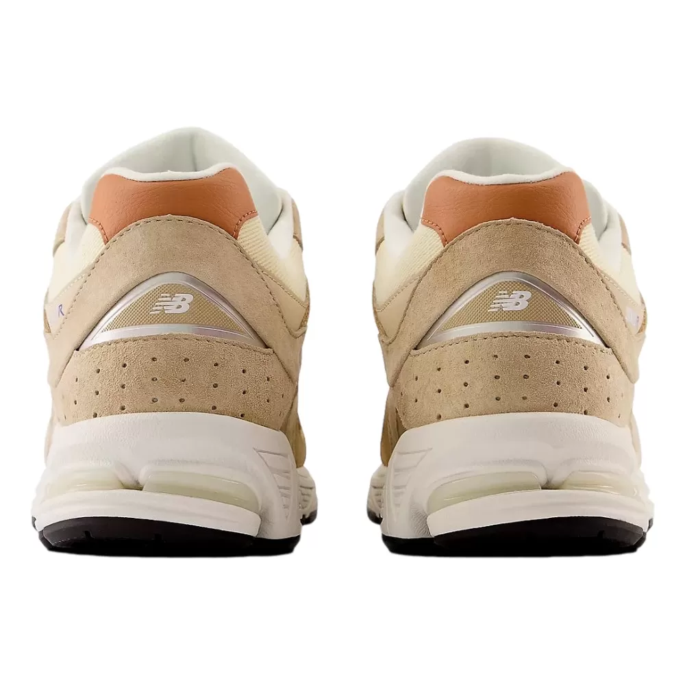 NEW BALANCE 2002R-BEIGE