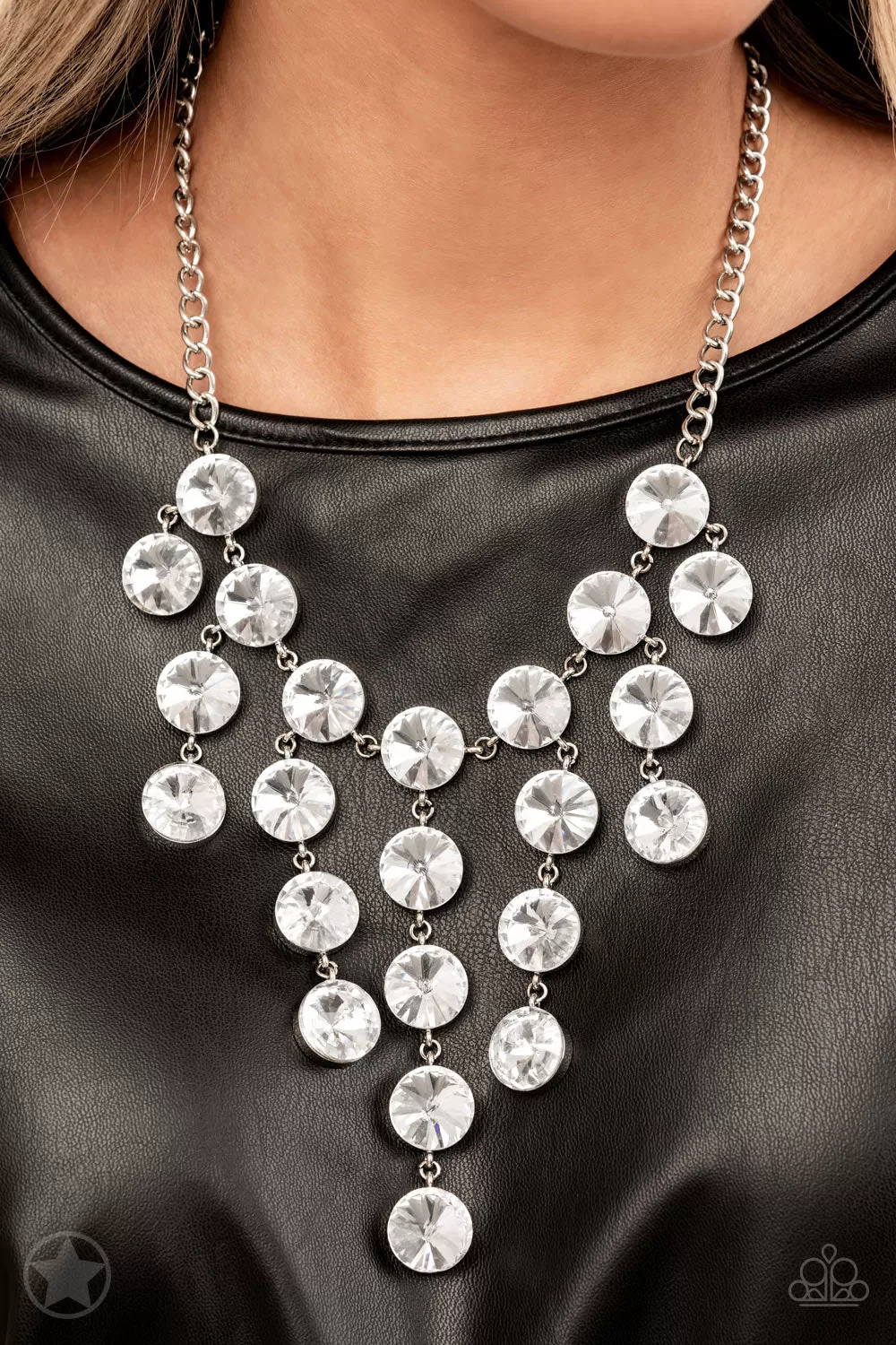 Paparazzi Accessories - Spotlight Stunner - Silver Necklace