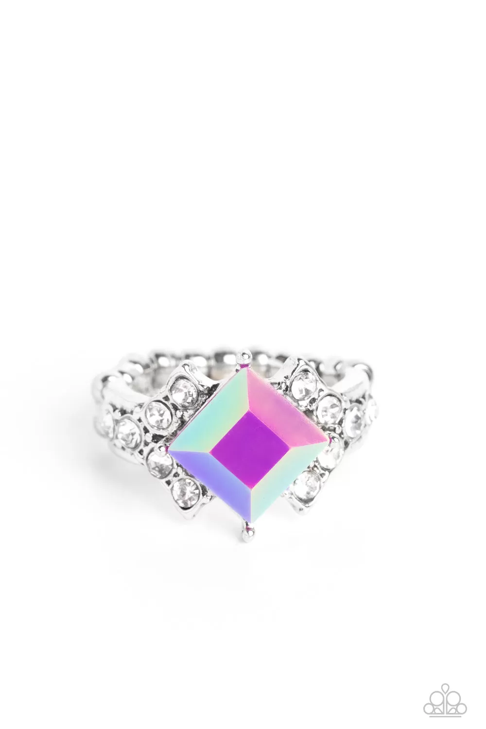 Paparazzi Mind-Blowing Brilliance - Purple Iridescent Gem Ring