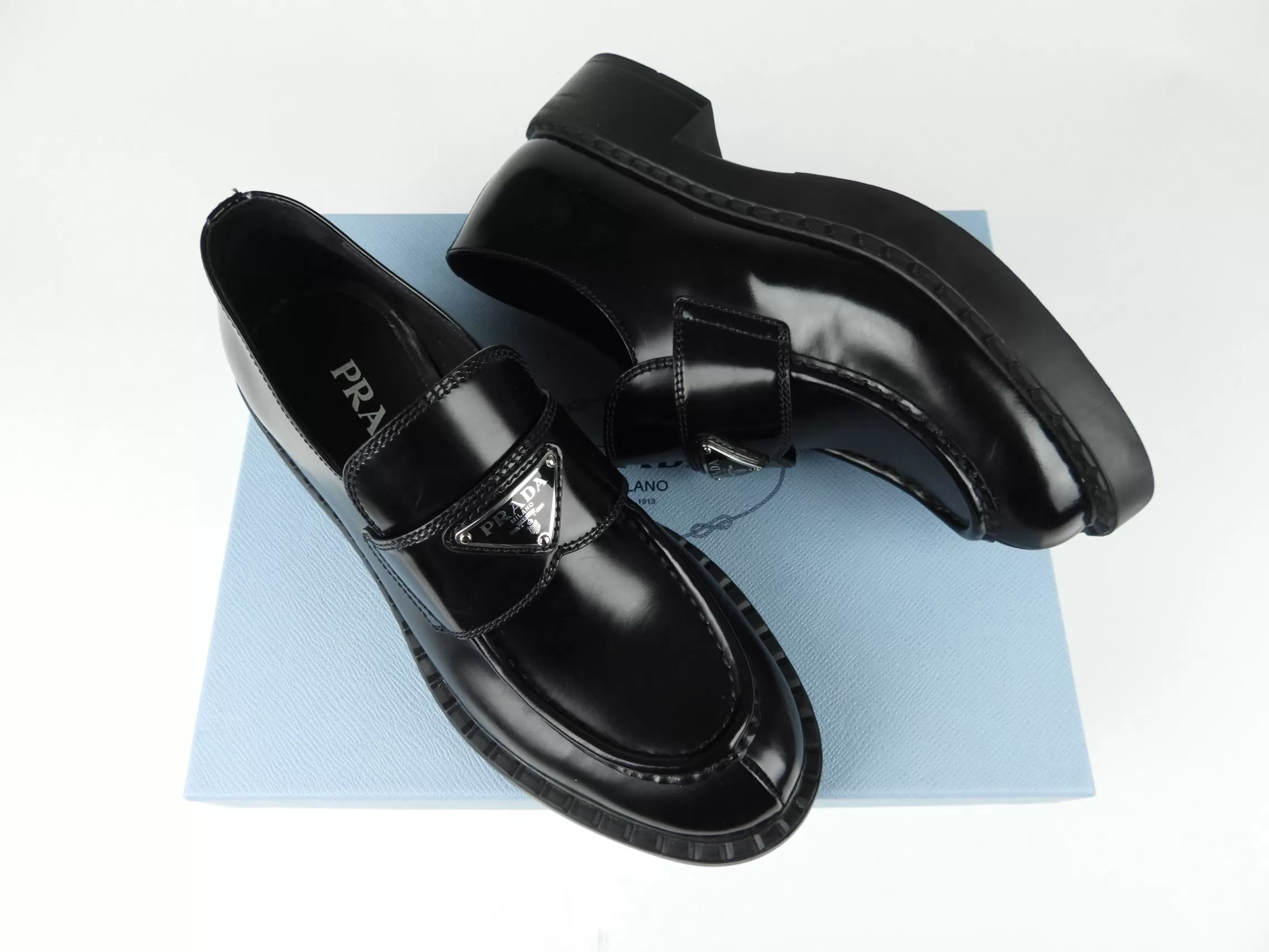 Prada Black Glossed Leather Logo Loafers - 8.5