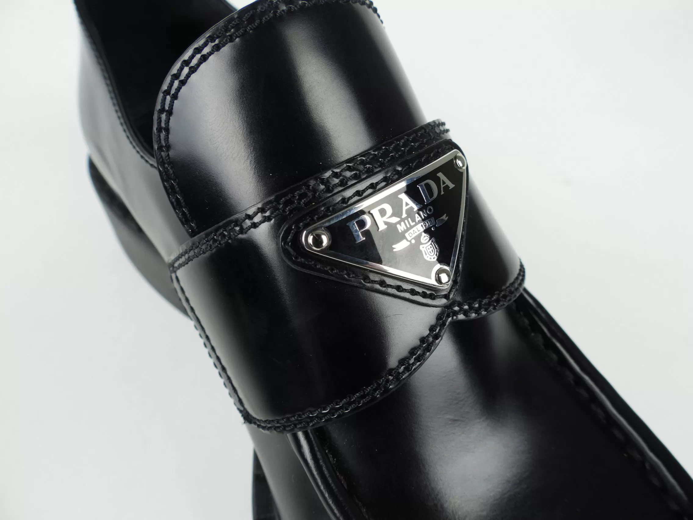 Prada Black Glossed Leather Logo Loafers - 8.5